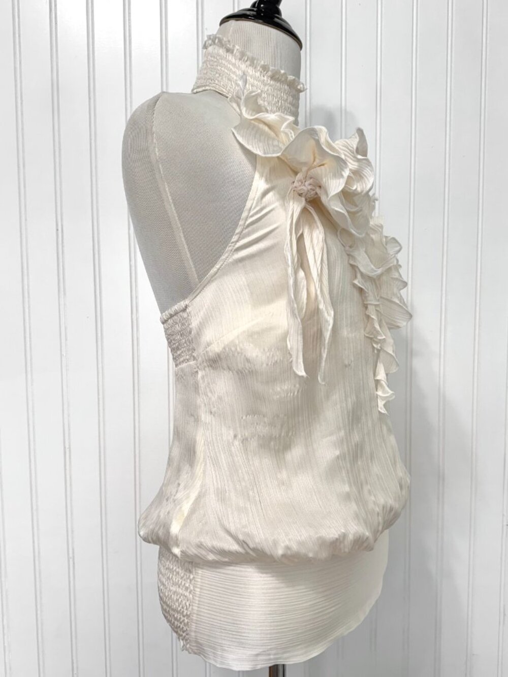 Y2K Bebe Ivory Silk Halter Top Ruffle Rosette XS - Picture 3 of 16